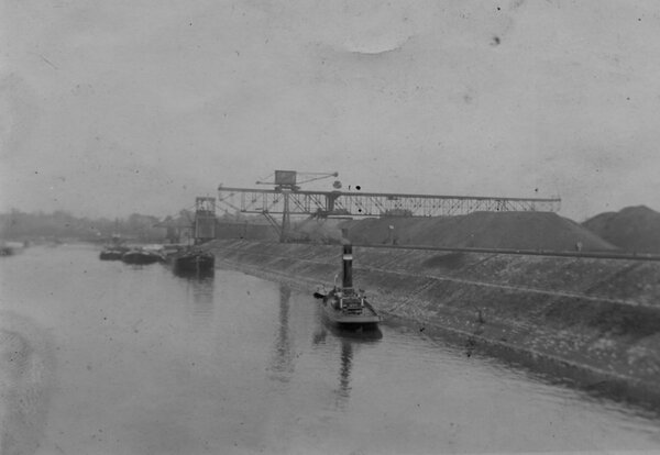 Verladerampe am Mundenheimer Altrheinhafen_vor 1909